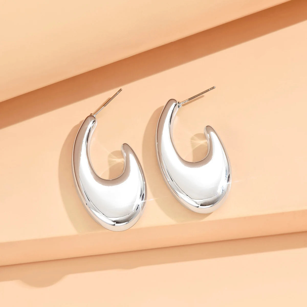 Geometric Hoops
