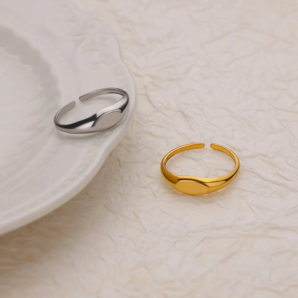 Oval Adjustable Ring
