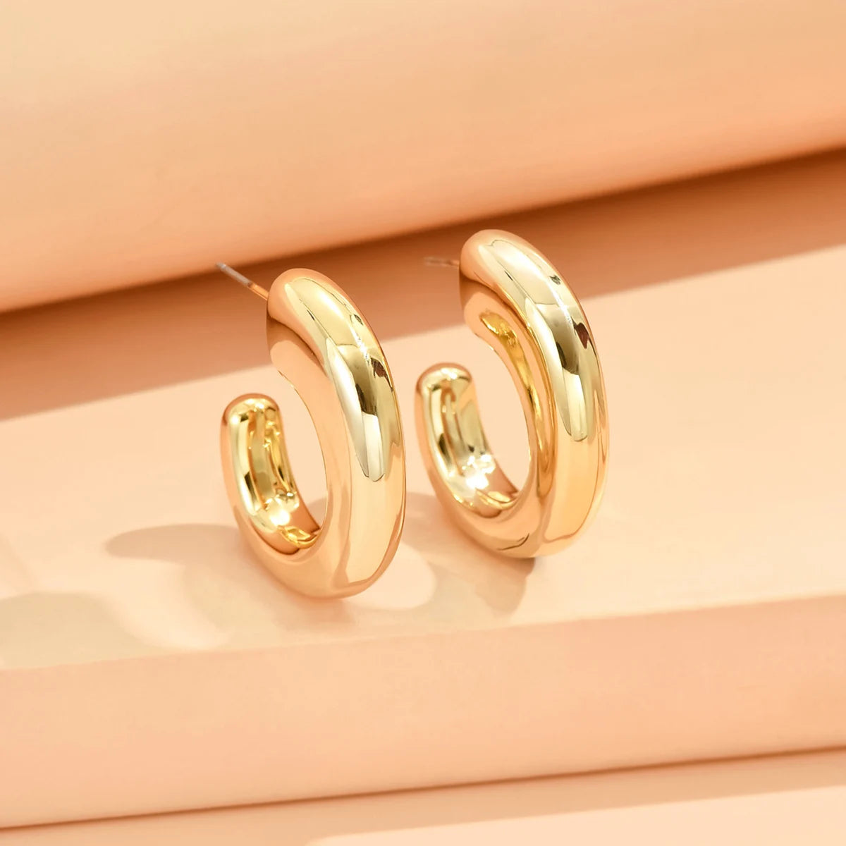 Geometric Hoops