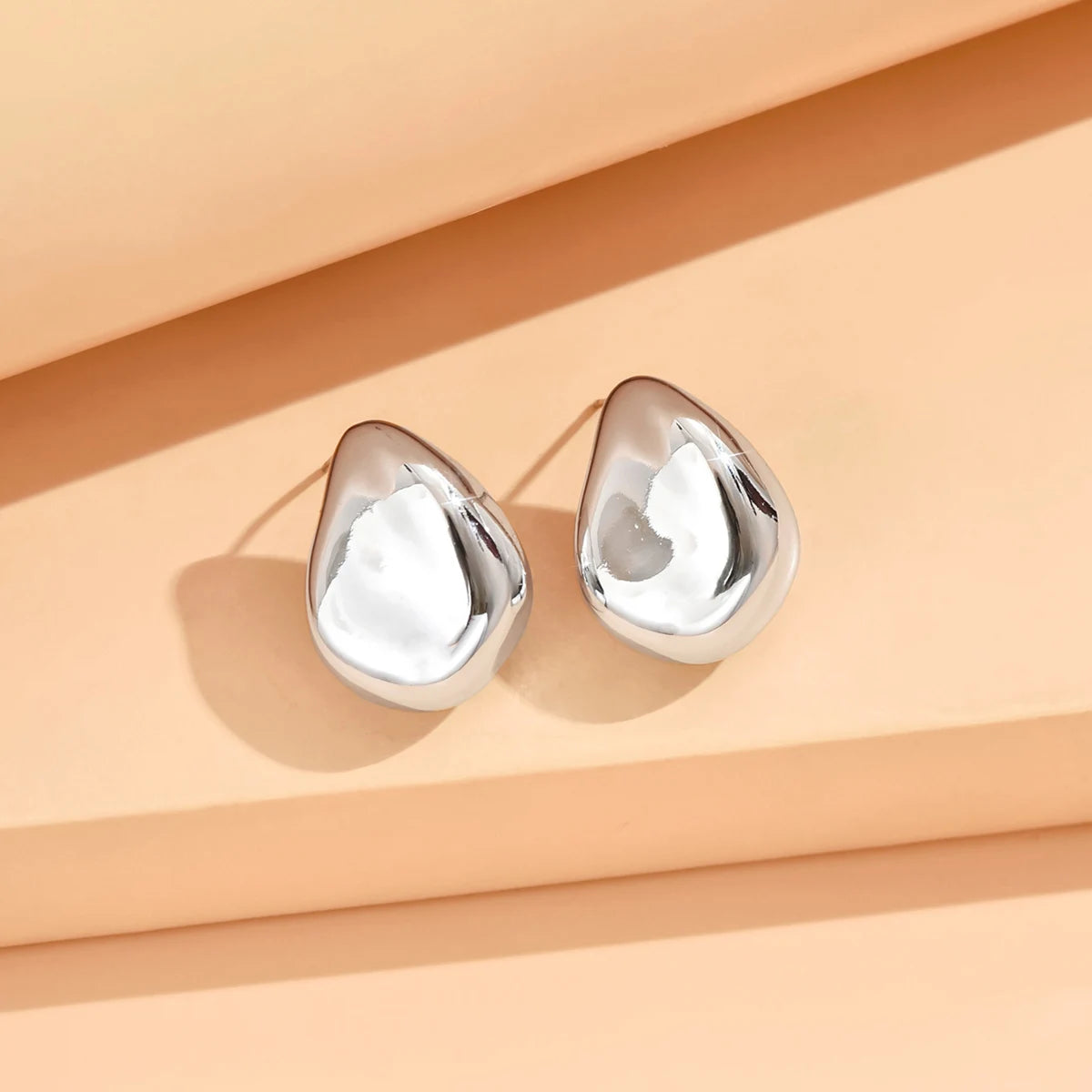 Geometric Hoops