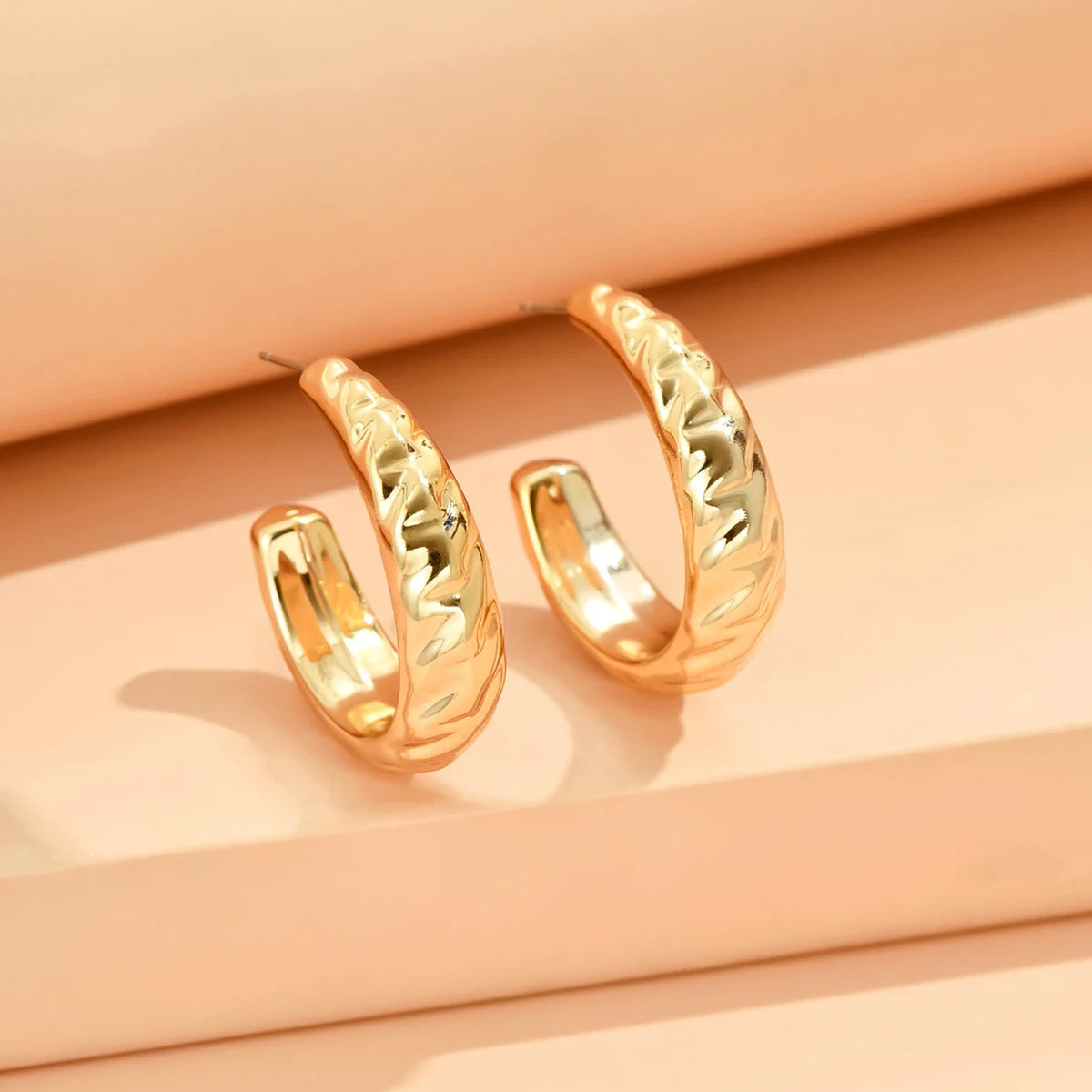 Geometric Hoops