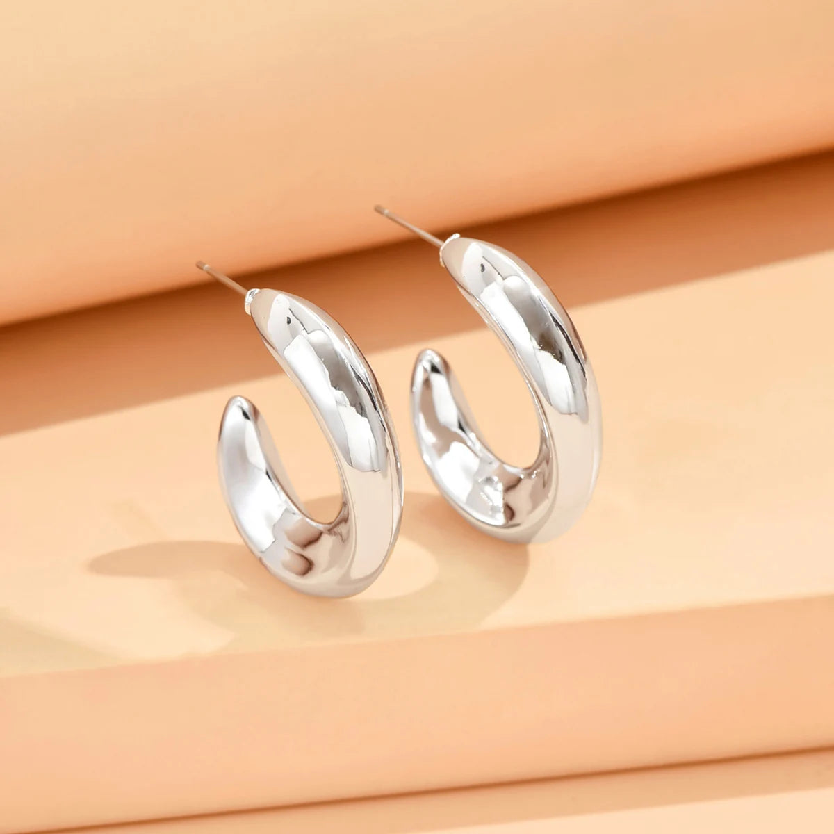 Geometric Hoops