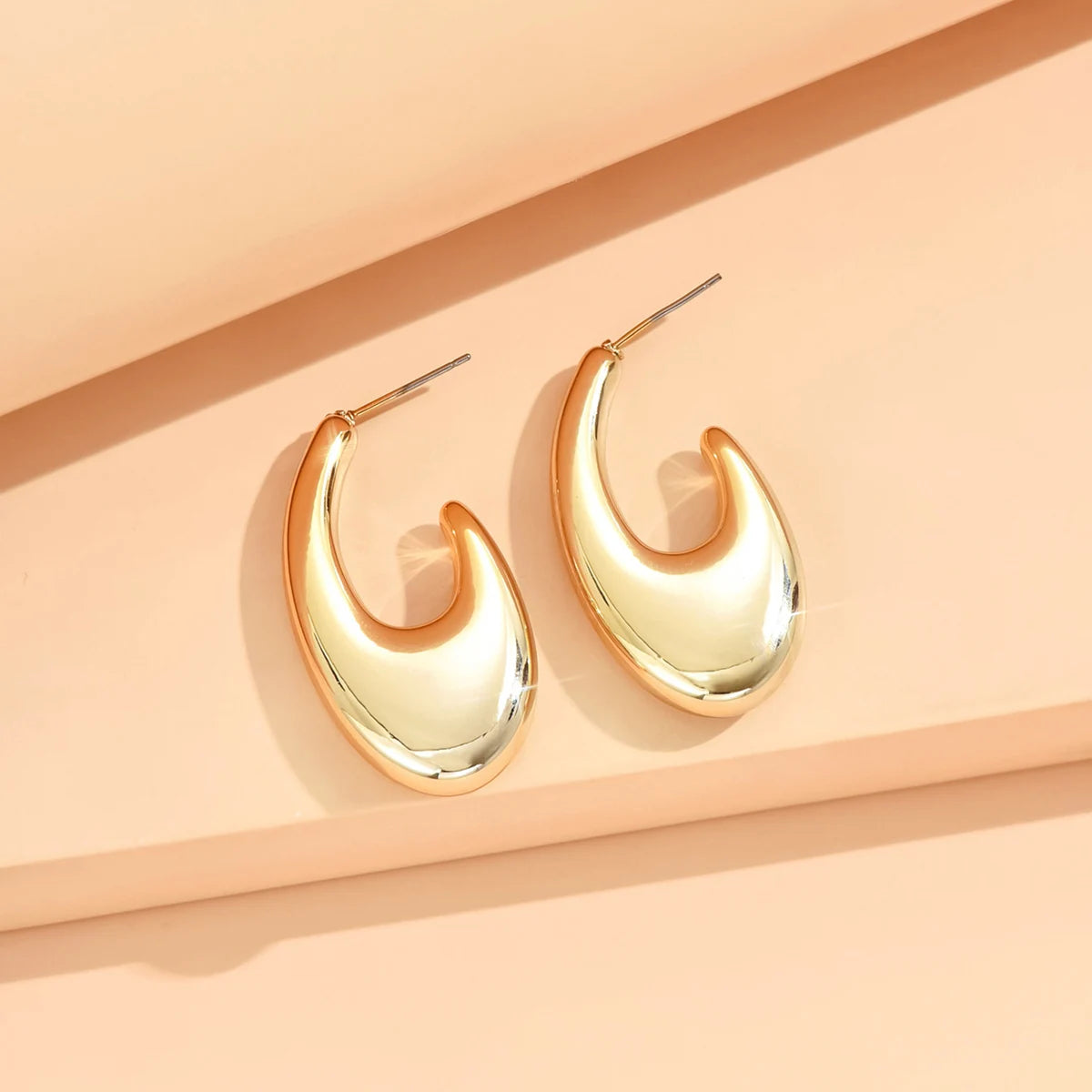 Geometric Hoops