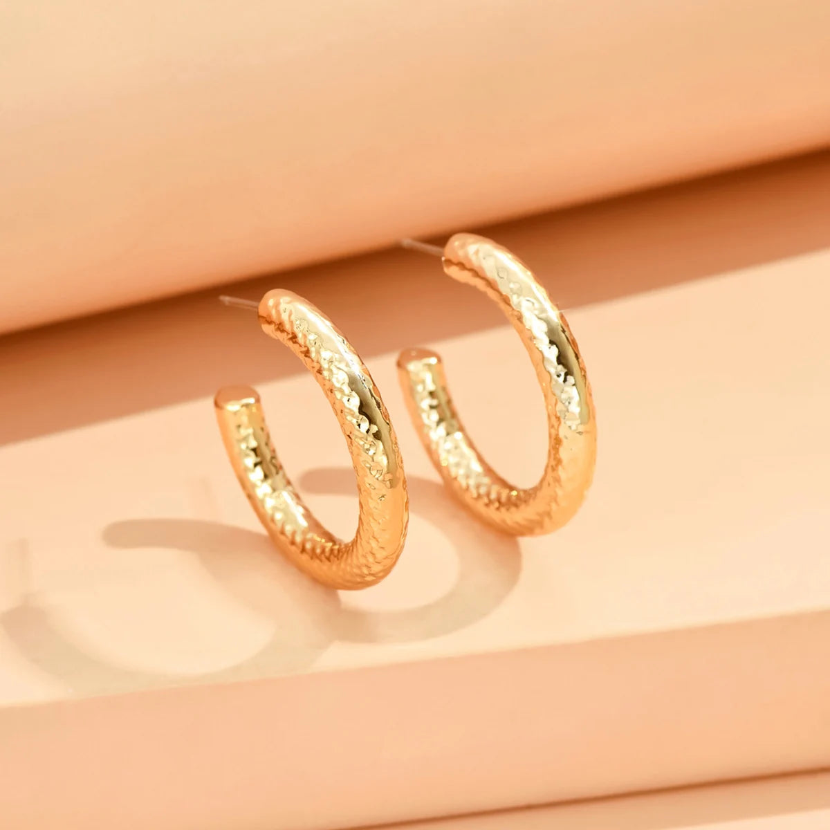 Geometric Hoops