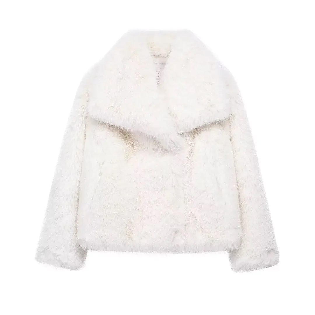 Luxe Cloud Faux Fur Coat